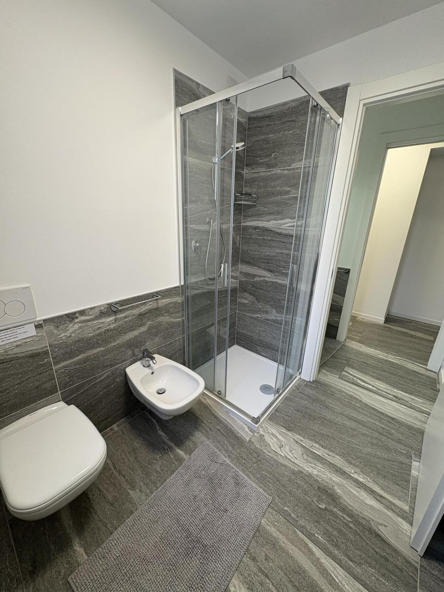 Essential Apartment *